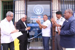 Presidente Cap Raimundo fez o descerramento da placa acompanhado do vice Cap Juscélio, do diretor de Interior, Sgt Valter, do comandante Ten Cel Alexandre e do representante de Alegre, Sgt Jovecy